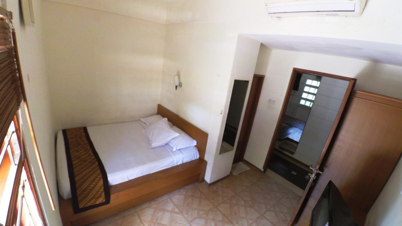 Rumah Tawa Hotel Syariah Бандунг Экстерьер фото