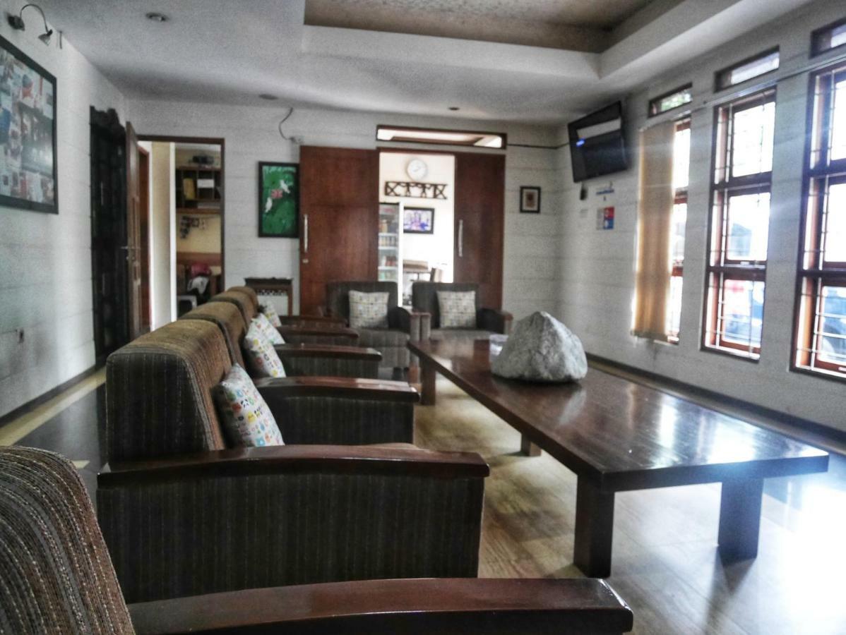 Rumah Tawa Hotel Syariah Бандунг Экстерьер фото