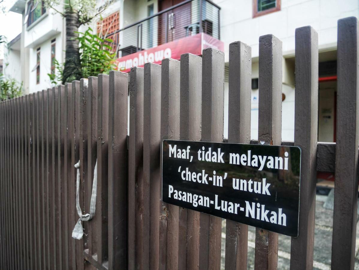 Rumah Tawa Hotel Syariah Бандунг Экстерьер фото